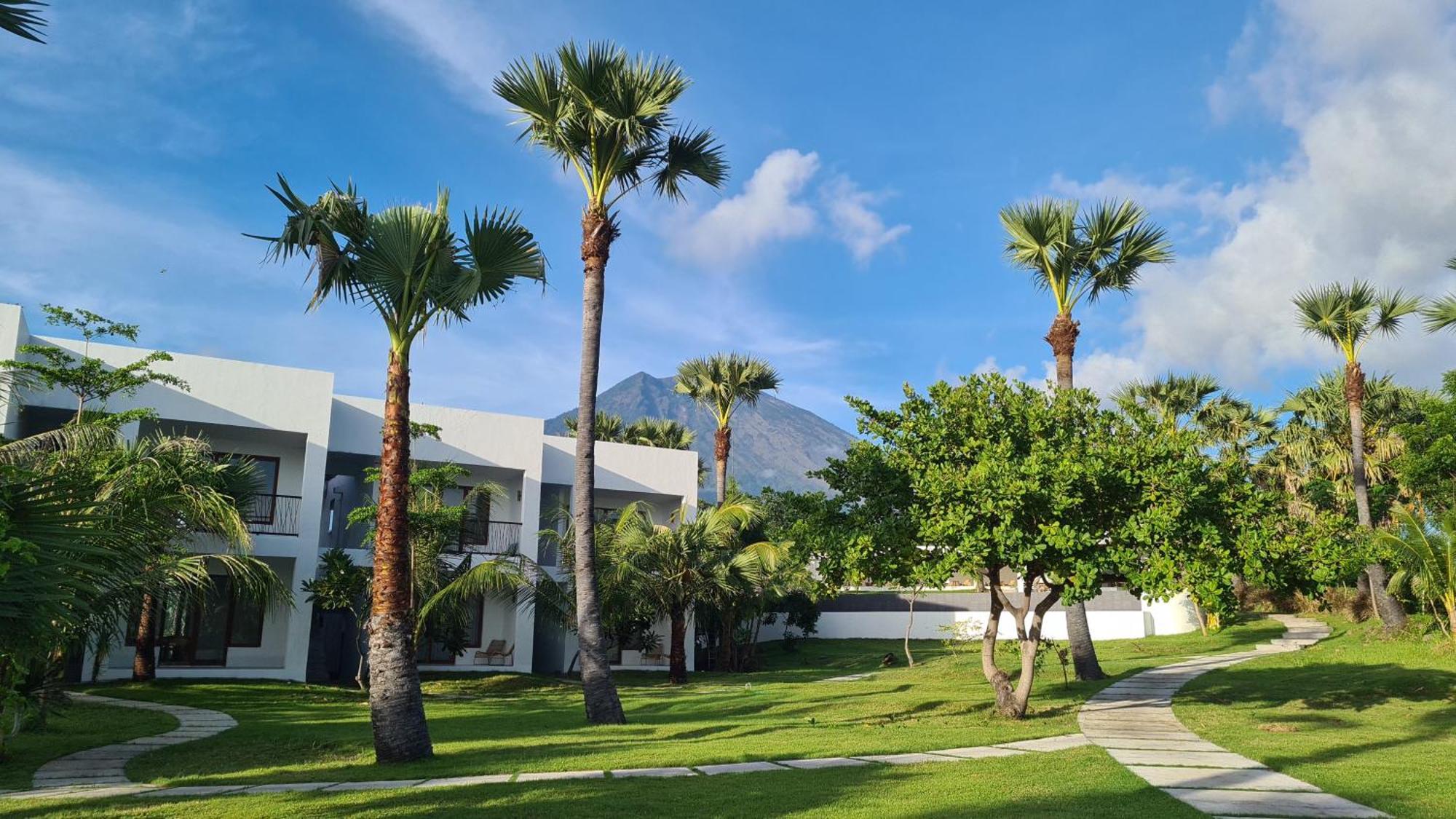 Palm Springs Bali Dive Resort Tulamben Εξωτερικό φωτογραφία